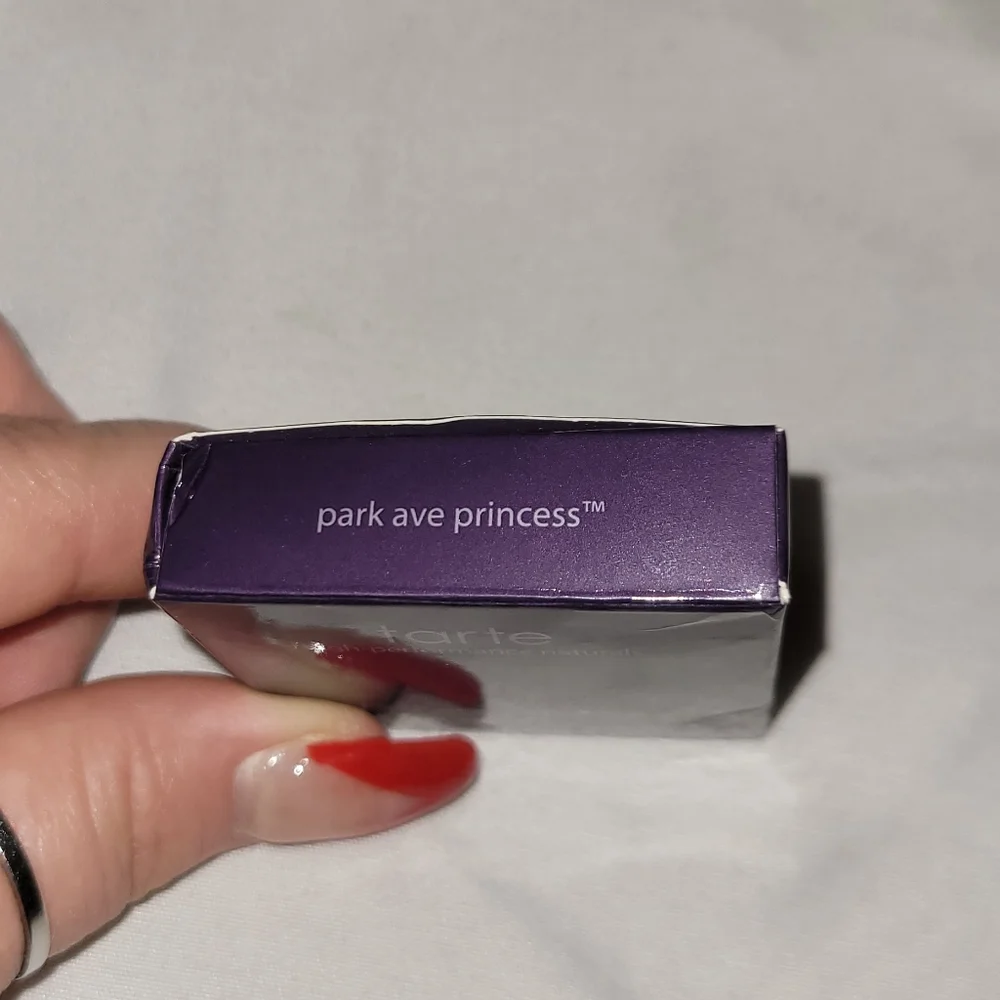 ♦4/$20♦Tarte Bronzer - Picture 2 of 3